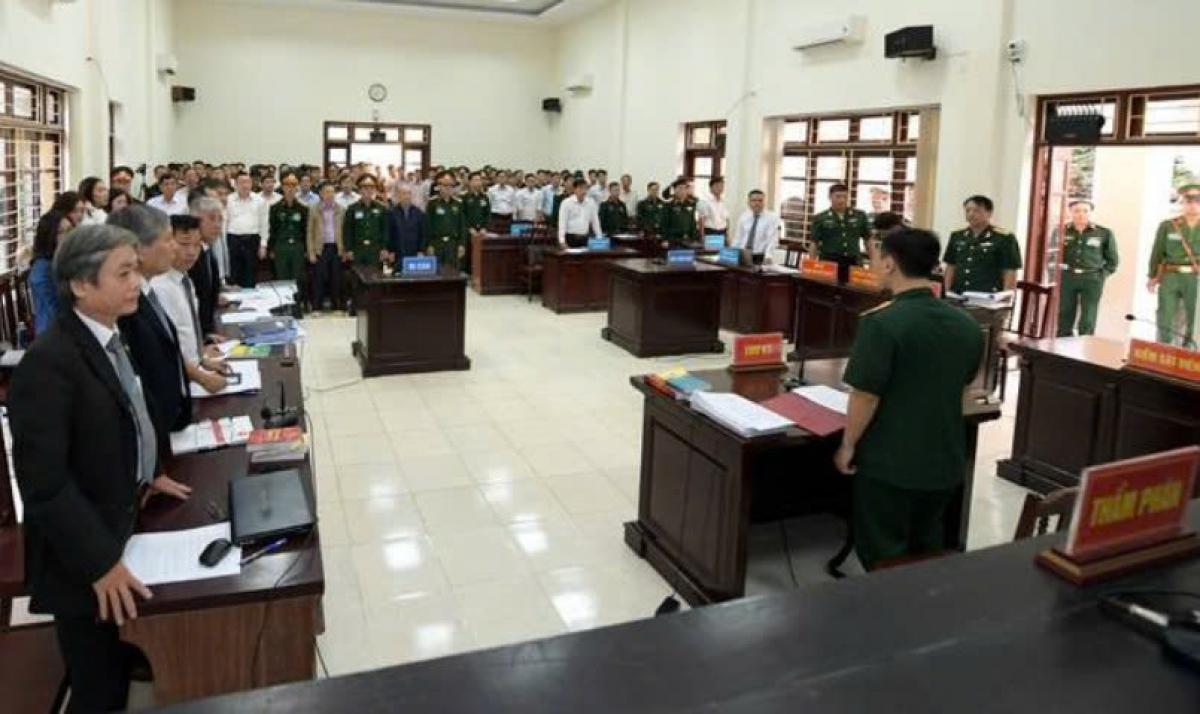 Trách nhiệm pháp lý của chủ tàu và thuyền trưởng trong các hành vi vi phạm pháp luật. Trách nhiệm pháp lý của chủ tàu và thuyền trưởng trong các hành vi vi phạm pháp luật.